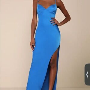 Elegant Blue Spaghetti Strap Dress with slit